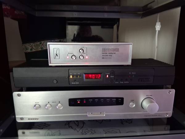 ROKSAN/REGA/B&W/WHARFEDALE British Hi-Fi  Amp/Tuner/speakers 1