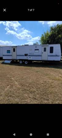 $700 / 1br - Rv for rent (Weslaco)64198892055811120