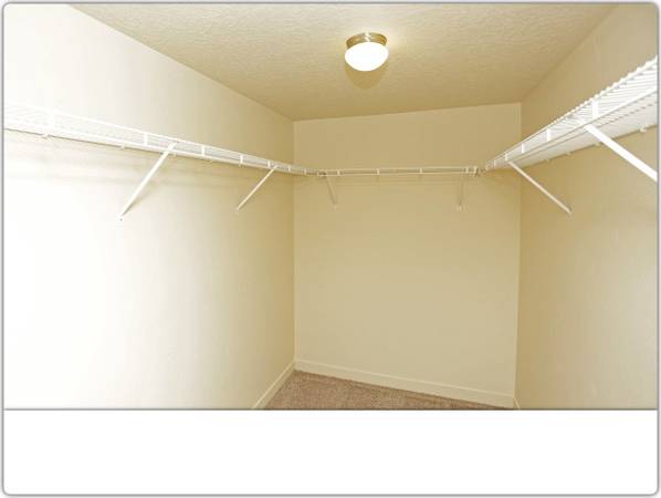 $1,853 / 3br - 1361ft2 - Pet-friendly 3 bed / 2 bath! Your dogs and cats are welcome! (Salt Lake City)63674380926851121