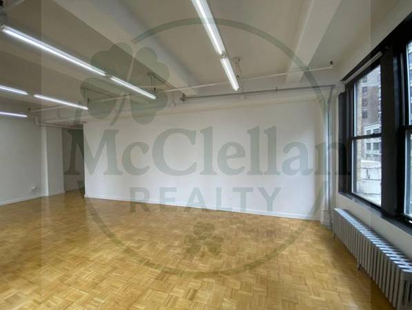 $3,045 / 840ft2 - $43! Corner Excellent Office Space with High Ceilings and Windows Drmn (Midtown West)64212275813506121