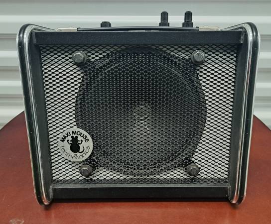 Lectrosonics Maxi Mouse 1x8 Solid State Guitar Amplifier Amp 1