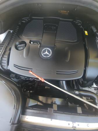Propietario único 2016 Mercedes-Benz GLE 350 4MATIC Sport Utility 4D - $13,99563624789414275124