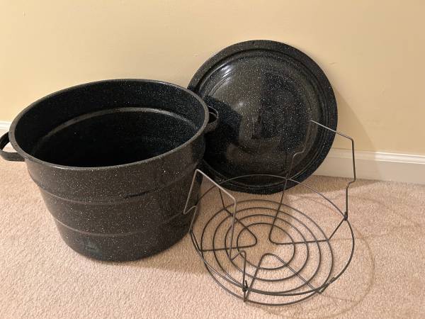 Granite Ware 21 quart black speckled stock pot - canning pot 1