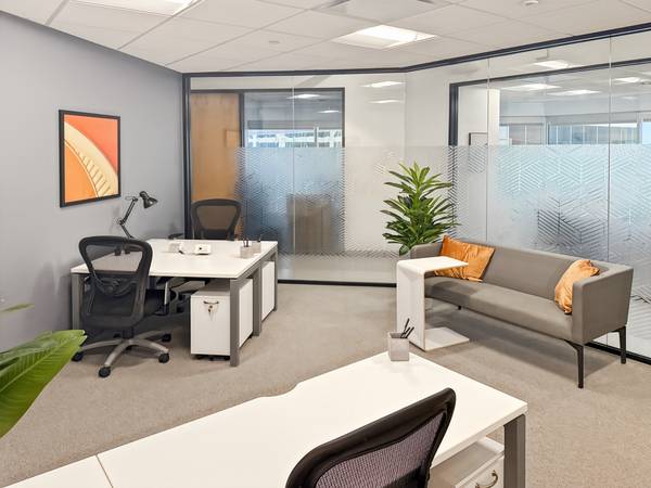 🪟 Beautiful Office in Addison | Flexible Terms | Team Space🚀 1