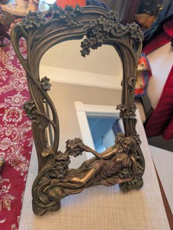 Art Nouveau vanity mirror 1