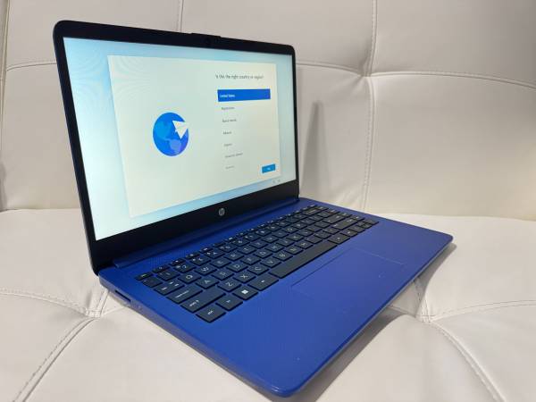 HP Stream 14 Laptop 14" Celeron N4120 1.1GHz 4GB RAM 64GB SSD W11 Home 1