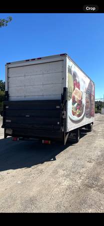 2012 Isuzu NPR HD - Photo 4