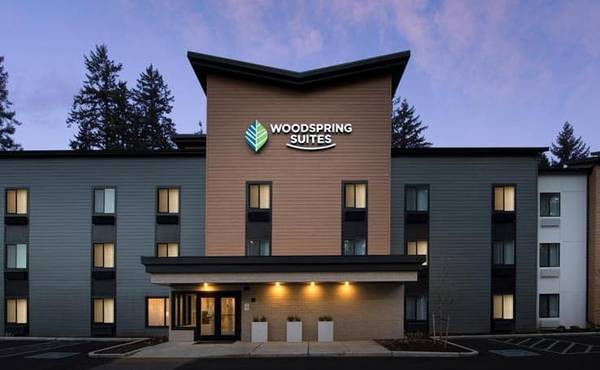 $1,960 / 1br - Explore Our Affordable Monthly Rates - No Lease, No Deposit Required! (7045 180th Ave NE, Redmond, WA)63659499790337124