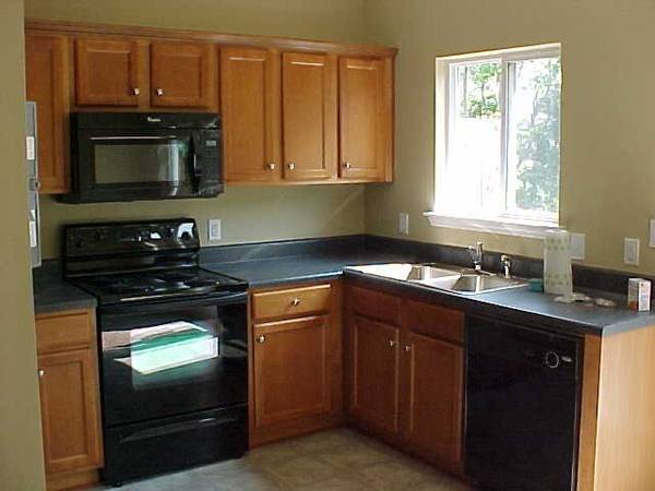 $1,495 / 2br - 1100ft2 - Townhome - convenient to Nashville, Airport, Lake - 2 Bed, 1.5 Bath (Nashville, Donelson, Hermitage)63924811305858123