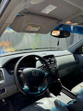 Piloto Honda 2004 - $2,000 (santa cruz)63624172474627123