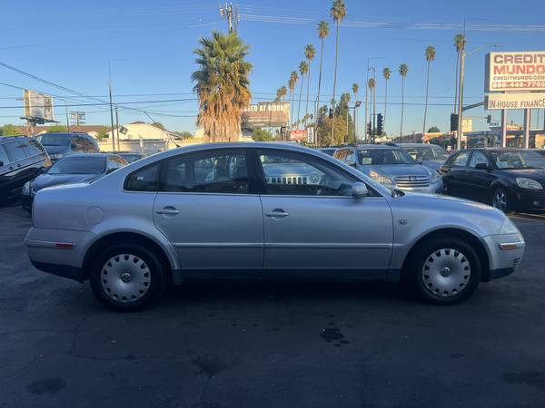 Super nice 2004 Volkswagen Passat 5 spped Manuel Stick shift - $4,000 (Price Out the Door! Reseda Canoga Park)63470041969281124