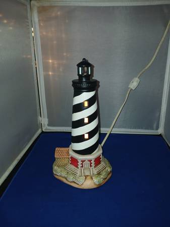 Vintage 1991 Lefton Porcelain Cape Hatteras Lighthouse Nightlight 1