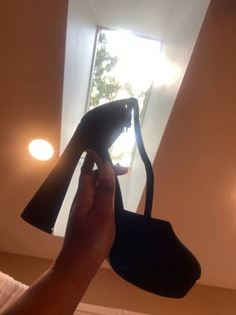 High Pump Heels 1