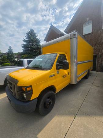 2016 Ford E350 / 16 - Photo 2