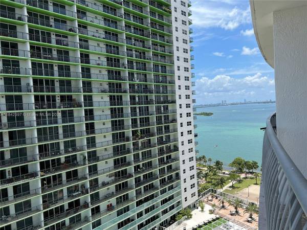 $2,554 / 1br - 791ft2 - Charming 1bd Apartment in Opera Tower, Miami (Miami)64049454980097120