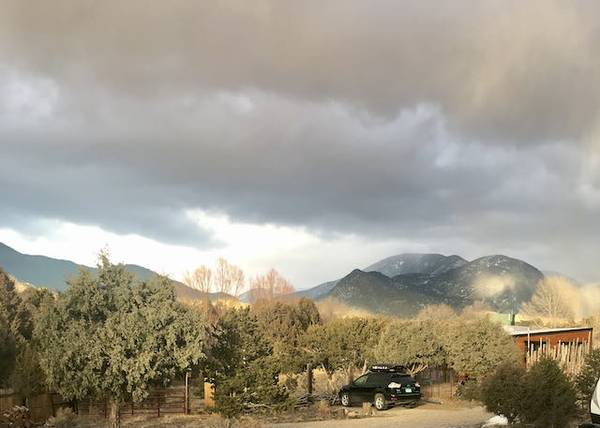 $600 / 1000ft2 - RV Pad TAOS - LongTerm for Airstream, Tiny Home - Nice Private Land (Arroyo Seco)63659867160961122