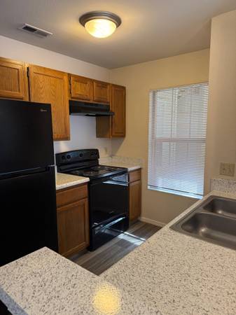 $1,475 / 2br - 1025ft2 - This 2-Bed is Now Ready In Oakville!! Don't Miss Out (Oakville/Mehlville/South County)63924424981507122