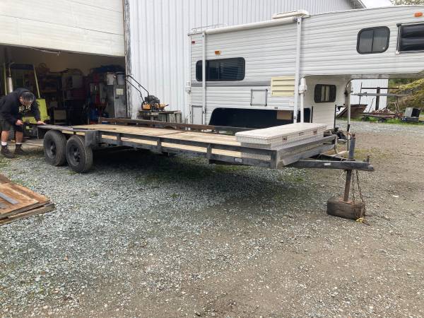 20’ Trailer 1