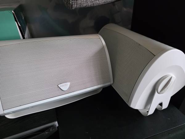 2 Definitive Technology AW6500 Outdoor Speakers 1
