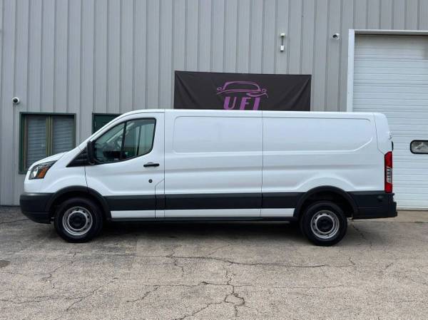 Furgón Ford Transit 250 2017 - ¡Financiamiento disponible! - $19999.00 (Crystal Lake, IL 60014)63624812994947123