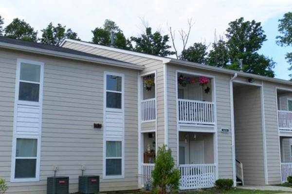$1,194 / 3br - 1200ft2 - Patio or Balconies with Beautiful Atrium Doors, Pet-friendly Community (Wynnbrook Pines Apartments)63980099278979124