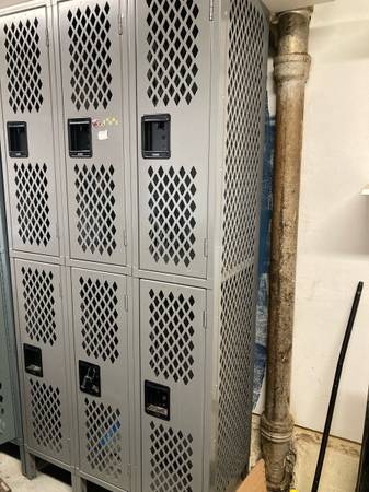 Metal lockers, 6 cubby, 2 tier 1