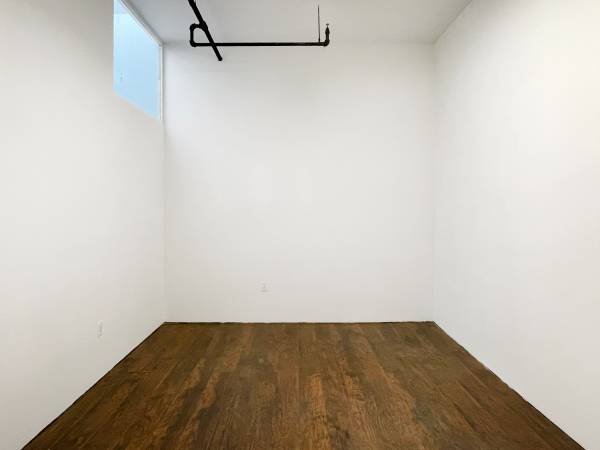 STUDIO 283: WHERE CREATIVITY MEETS NATURAL LIGHT IN RIDGEWOOD 1