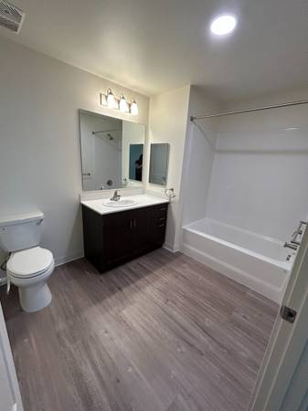 $2,956 / 1hab - 985ft2 - ¡Vive completamente nuevo en Milpitas – Amenidades de alto nivel y ubicación privilegiada! (milpitas)63682814244097124