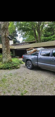 I make things disappear. 1