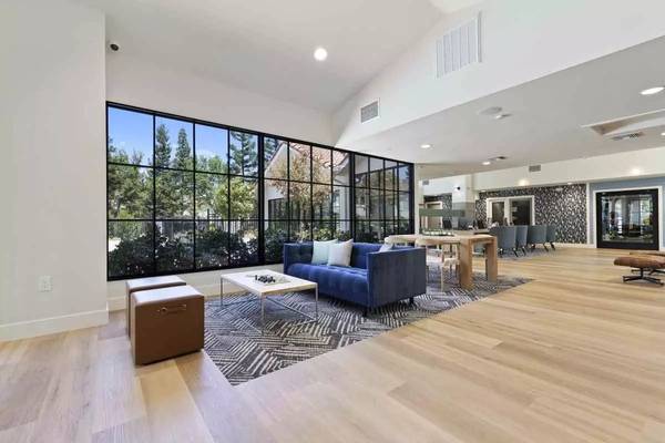 $2,100 / 2br - 1169ft2 - Live large, dream bigger: Spacious 2 BR, 2 BA available! (Fresno - Fresno)63798509048193123