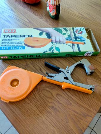 Grape vine hand tying machine 1