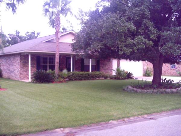 $700 Habitación en alquiler--Casa de 3 habitaciones con piscina (Ocean Springs)63762006212865120