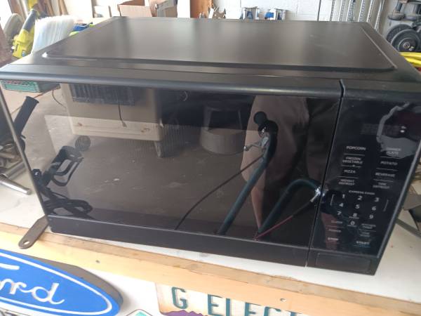 Microwave 1