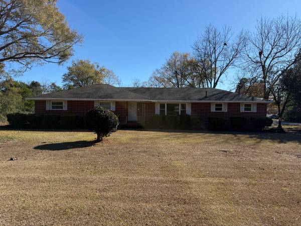 Newly renovated ranch 1