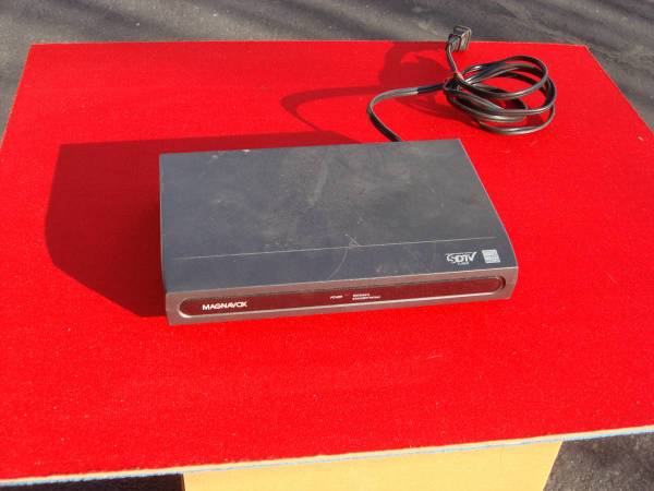 MAGNAVOX DTV DIGITAL TO ANALOG CONVERTER 1