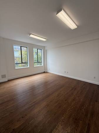 $1,500 / 300ft2 - Office Space For Lease in Building in Great Mission Location (mission district)63834317977985121