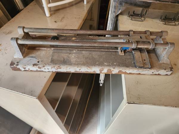 Tile cutter ceramic porcelain clay quarry 1