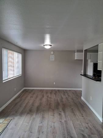 $2,000 / 2hab - 1372ft2 - 🏡 La comodidad moderna se encuentra con la conveniencia diaria: ¡Amplio adosado! (Lacey)63688607999745123