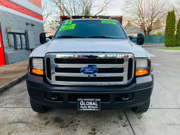 2005 Ford F-550 CREW - Photo 10