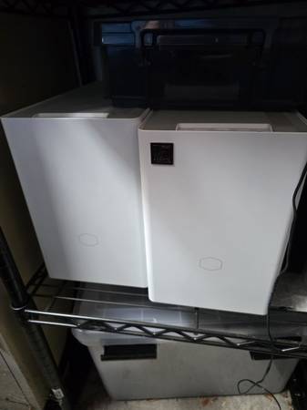 Computer cases 1