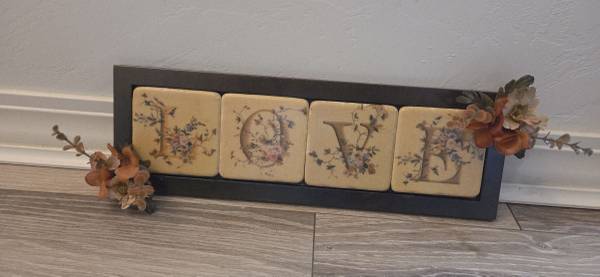 LOVE Tiled Sign 1