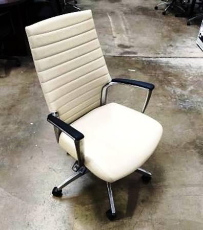 Global Furniture "Accord"  High Back Task Chairs 1