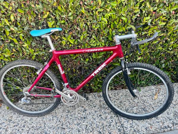 Trek carbon mountain bike 1