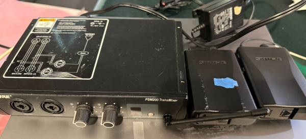Shure P2T-H2 PSM200 IEM Wireless TransMixer & 2 body packs 1