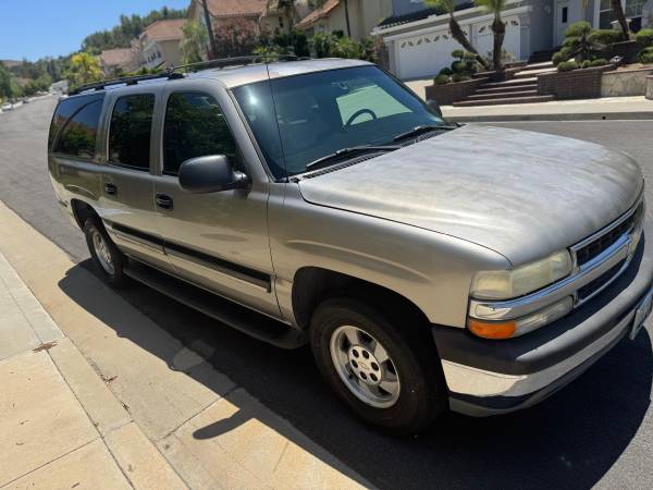 2001 Chevy Suburban LS - $4,200 (Rowland Heights)63624582949123123