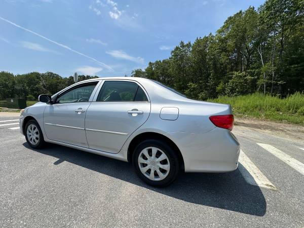 2009 Toyota Corolla LE 71,000 MILES!!!! - $9,999 (Northborough)63470757419779121