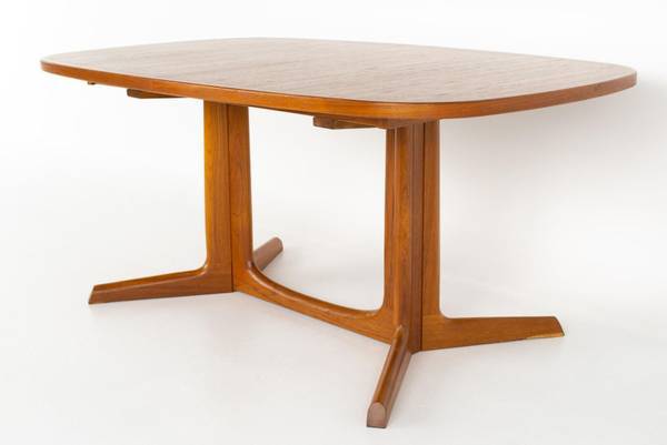 Danish Mid Century dining Table 1