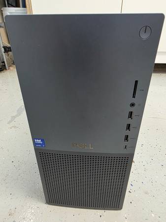 Dell Tower EBT2250 | Ultra 7, 750Gb NVME M.2, 32GB DDR5,GeForce RTX 40 1