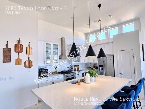 $4,795 / 3br - 1958ft2 - Elegance:THIS Stunning 3 BR 2 BA townhome Just for You! 🚀🏠  TANGO LO (Chula Vista)63998603548035123