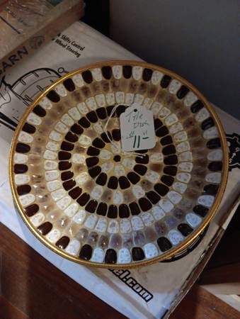 mosaic tiled concave plate w/ gold back / bottom 1